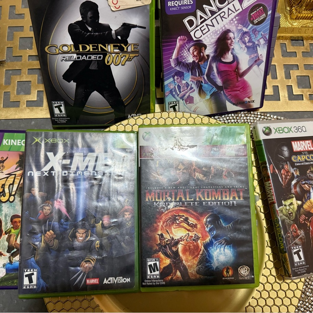 360 Mortal Kombat: Complete Edition - Black/Green Game Case